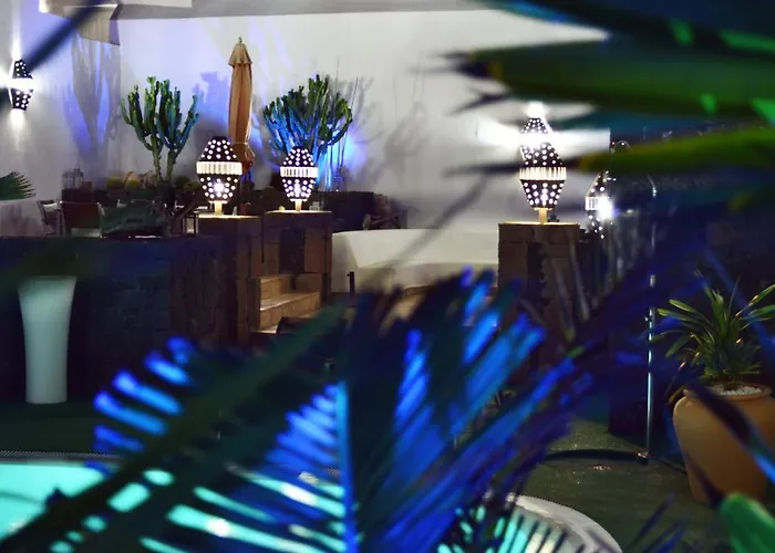 Del Moral * تيناجون