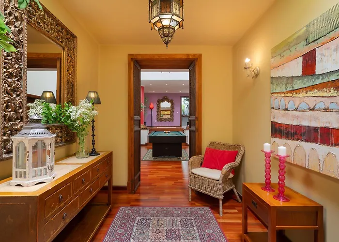 Del Moral * تيناجون