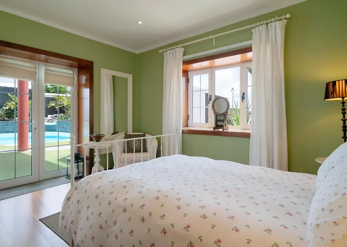 Del Moral Villa Tinajo