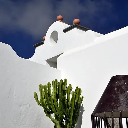 Villa Del Moral Tinajo